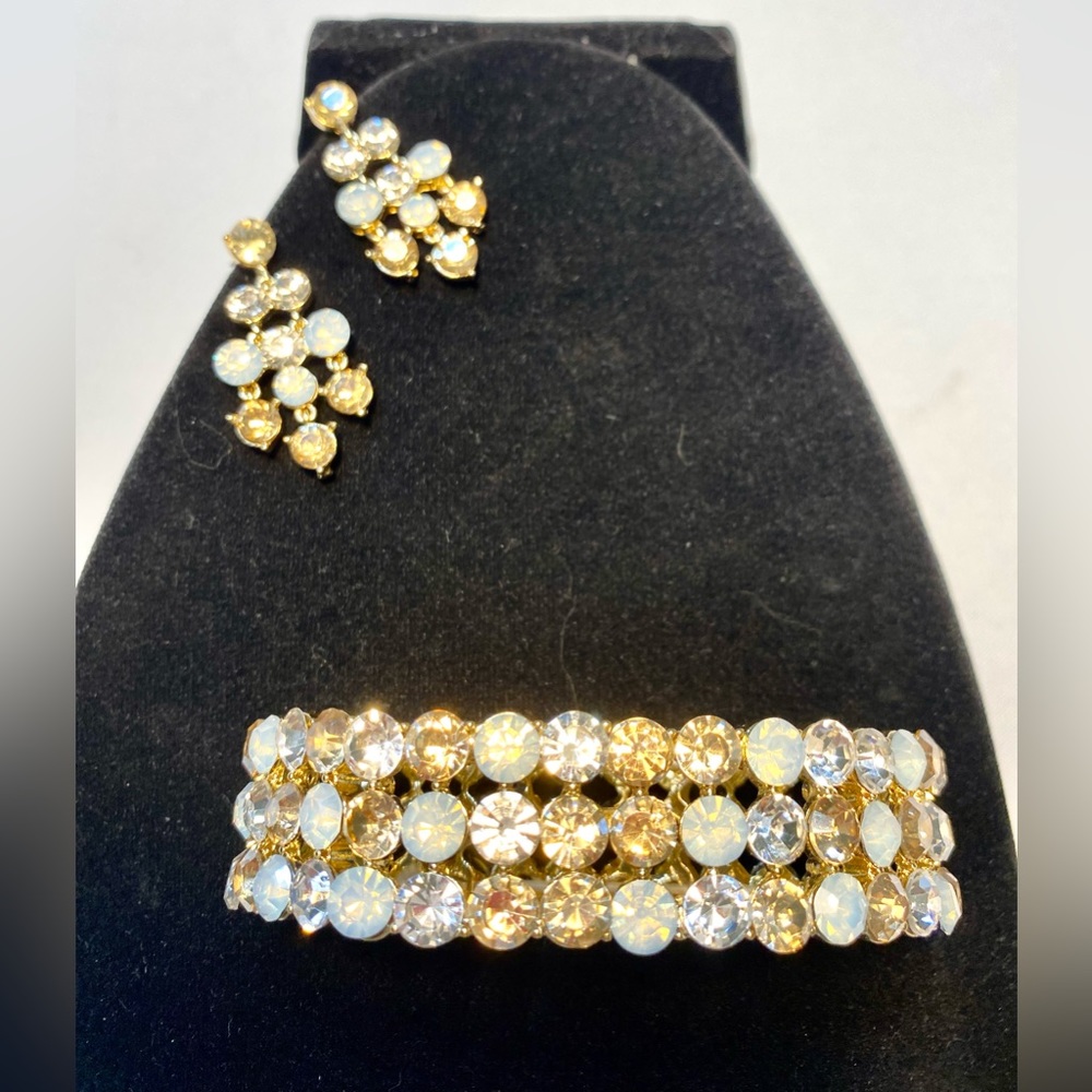 Monet set of Classic Elegant Bracelet Earrings Hypo-Allergenic